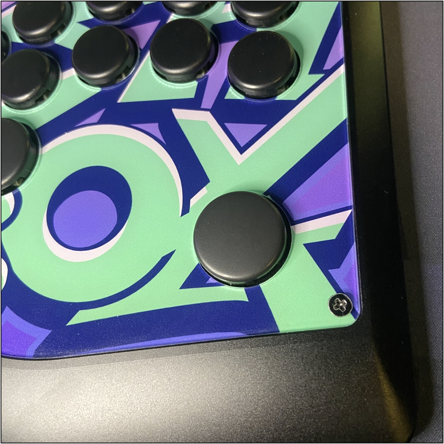格ゲーマーにとって夢のコントローラー!「Rushbox」レビュー 格ゲーマーにとって夢のコントローラー!「Rushbox」レビュー